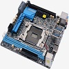 ASRock начала продавать материнскую плату X99E-ITX/ac со впечатляющим комплектом поставки